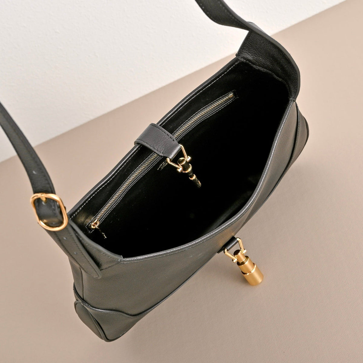 GUCCI Jackie 1961 GG Monogram Shoulder Bag